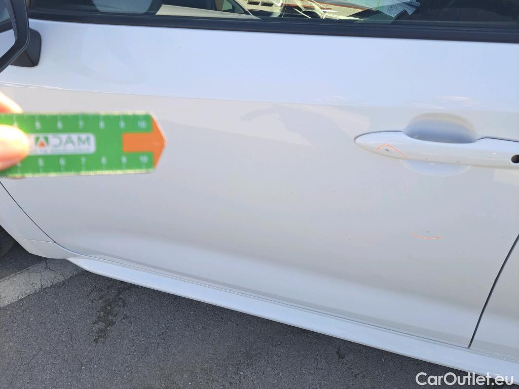  Toyota  Corolla TOYOTA  / 2019 / 5P / familiar 1.8 125H BUSINESS PLUS E-CVT TOU SPORT #23