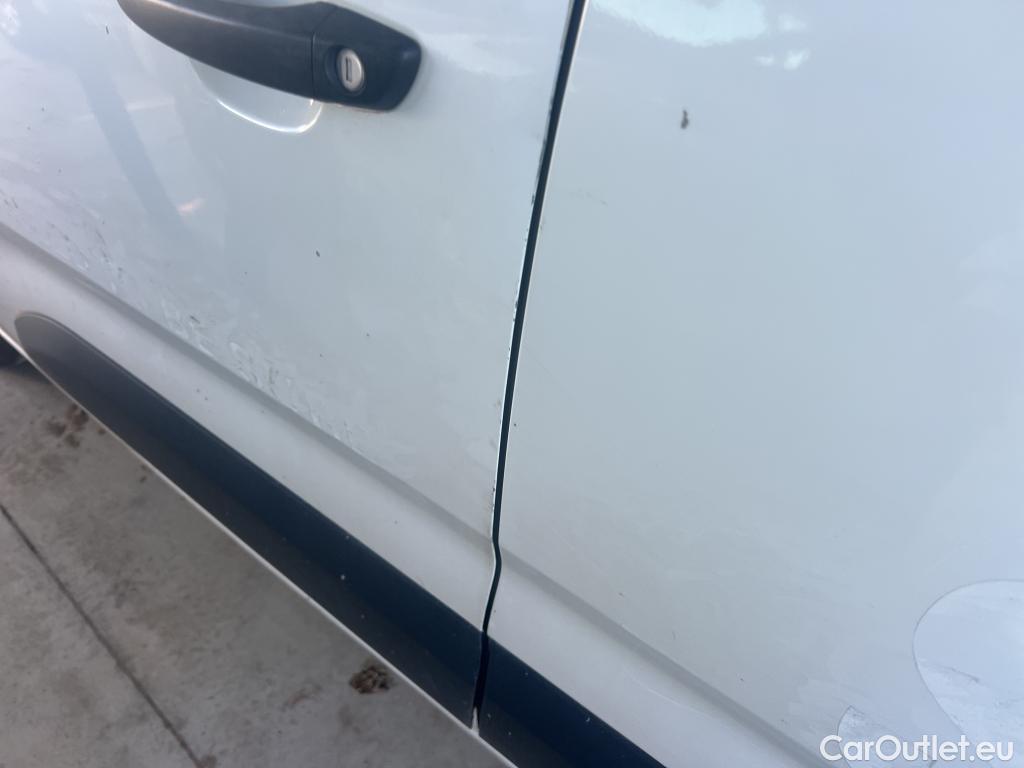  Citroen  Berlingo CITROEN  / 2018 / 4P / furgón derivado de turismo Talla XL BlueHDi 100 CONTROL #9