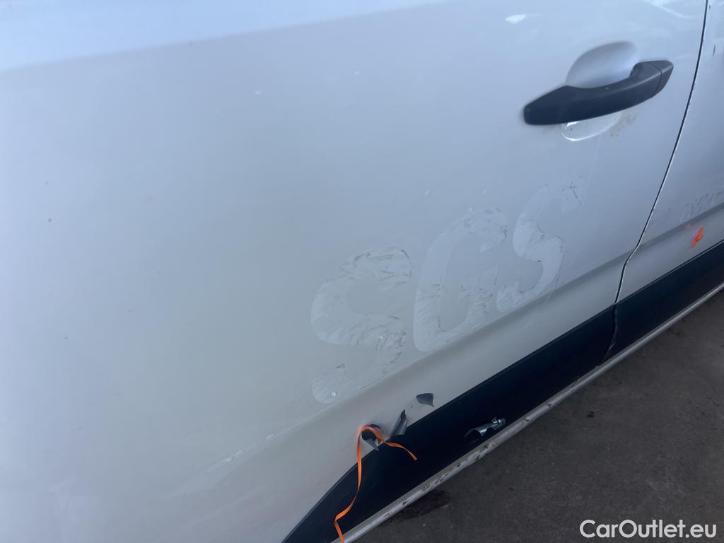  Citroen  Berlingo CITROEN  / 2018 / 4P / furgón derivado de turismo Talla XL BlueHDi 100 CONTROL #14