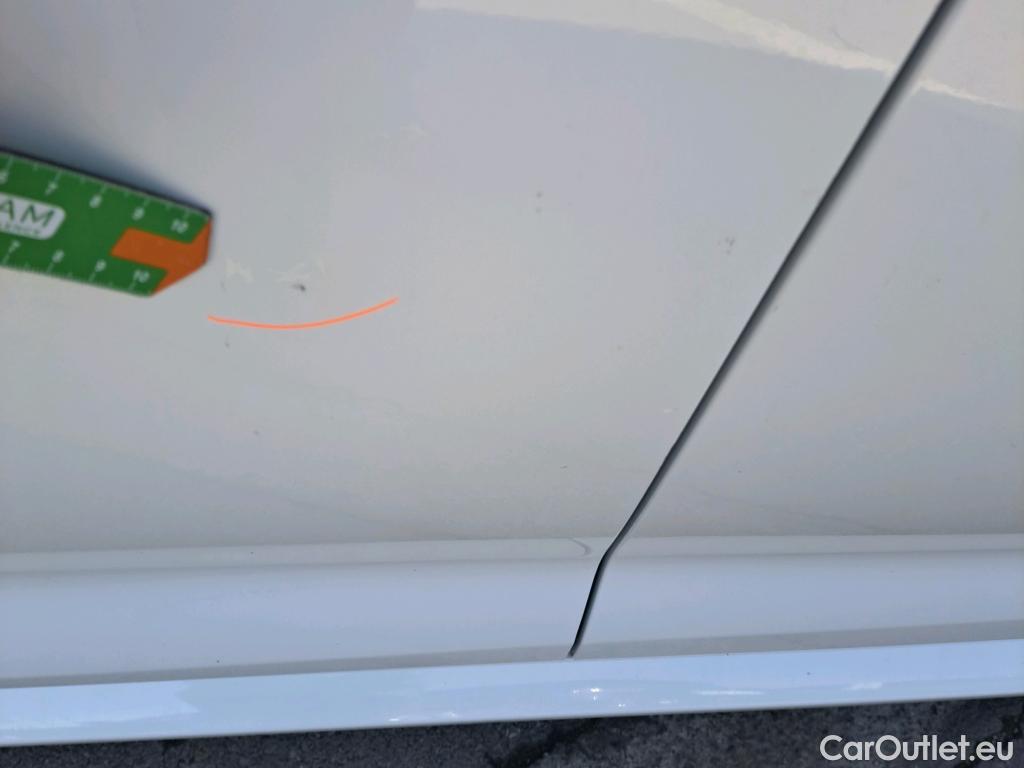  Toyota  Corolla TOYOTA  / 2019 / 5P / familiar 1.8 125H BUSINESS PLUS E-CVT TOU SPORT #30