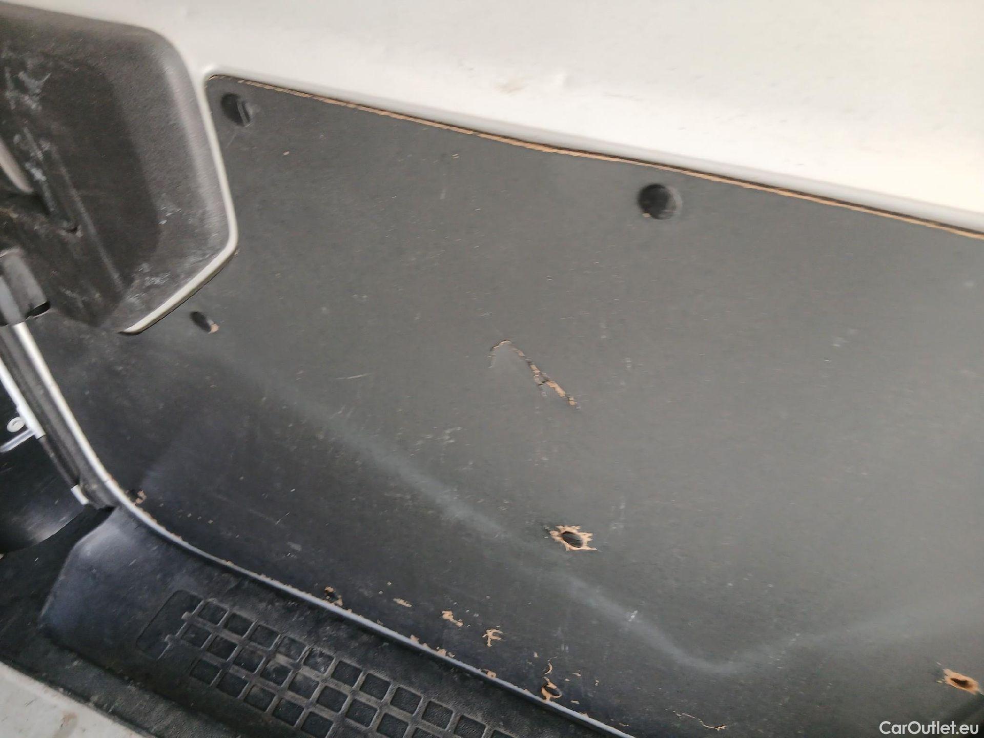  Opel  Vivaro OPEL  / 2019 / 4P / furgón 1.5 Diésel 74kW(100CV)M Std Exp #12