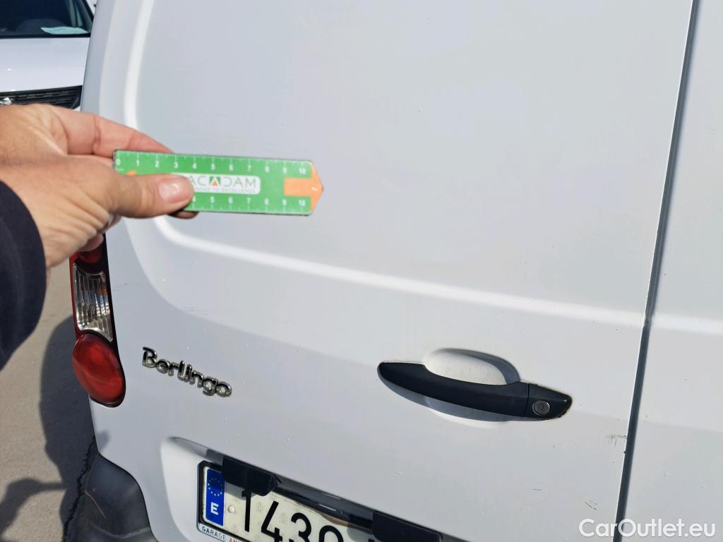  Citroen  Berlingo CITROEN  / 2015 / 3P / furgón derivado de turismo BlueHDI 74KW (100CV) (AC) #23