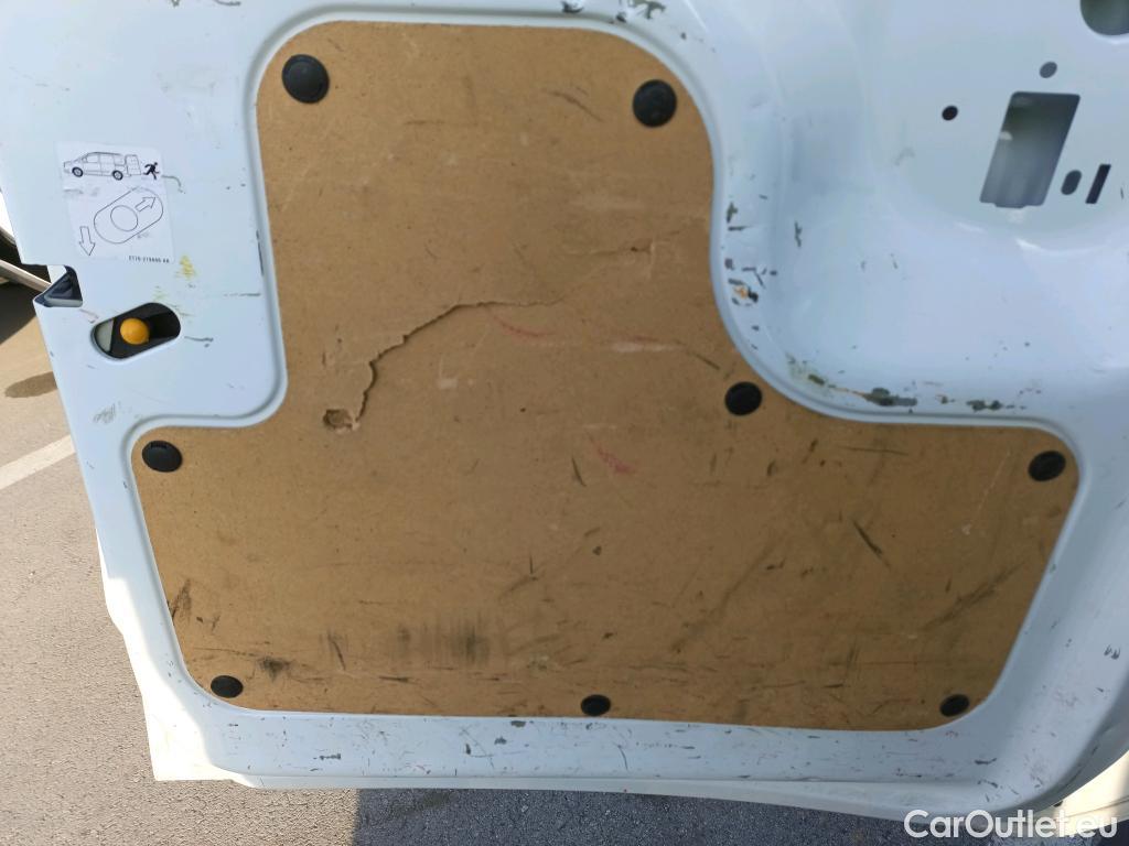  Ford  Transit FORD  Courier/2014/4P/furgón der.turis Van 1.5 TDCi 56kW Trend #29