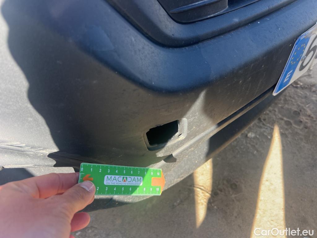  Fiat  Fiorino FIAT  / 2016 / 3P / furgón derivado de turismo Cargo Base 1.3 Mjet 59kW (80CV) E6 #15