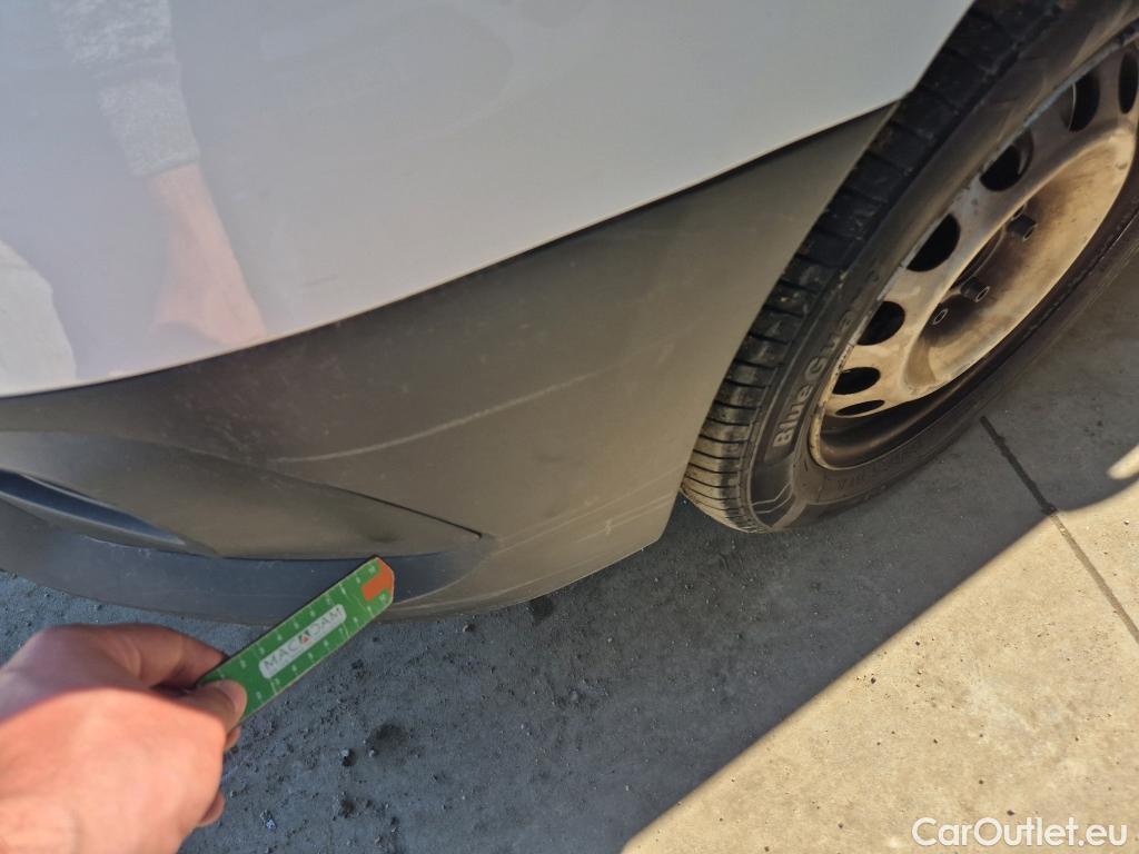  Opel  Combo OPEL  / 2018 / 4P / furgón derivado de turismo 1.6TD S/S 74kW(100CV) Express XL H1 1000 #50