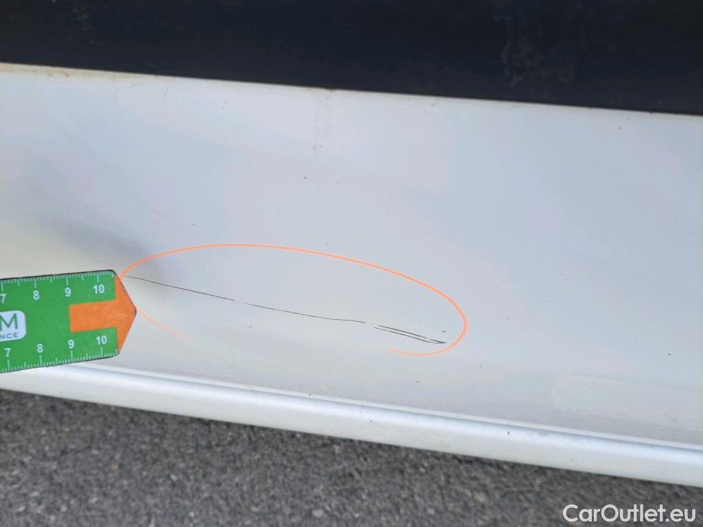  Citroen  Berlingo CITROEN  / 2015 / 3P / furgón derivado de turismo BlueHDI 74KW (100CV) (AC) #84