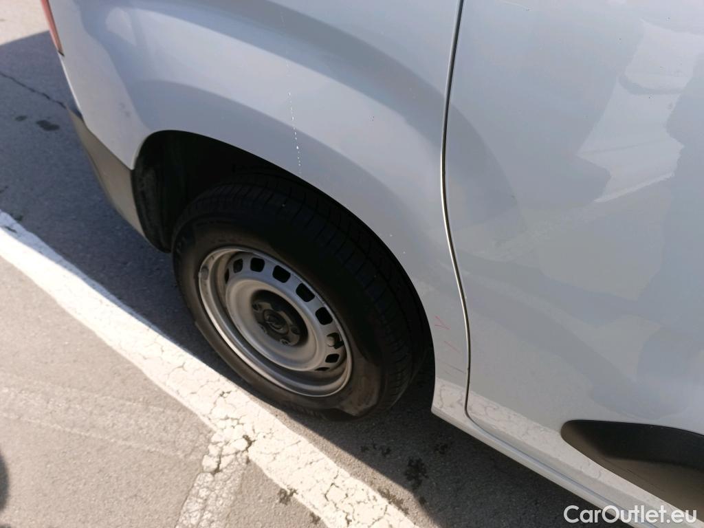  Opel  Combo OPEL  / 2018 / 3P / furgón derivado de turismo 1.5 TD 75kW (100CV) Express L H1 650kg (AC) #1