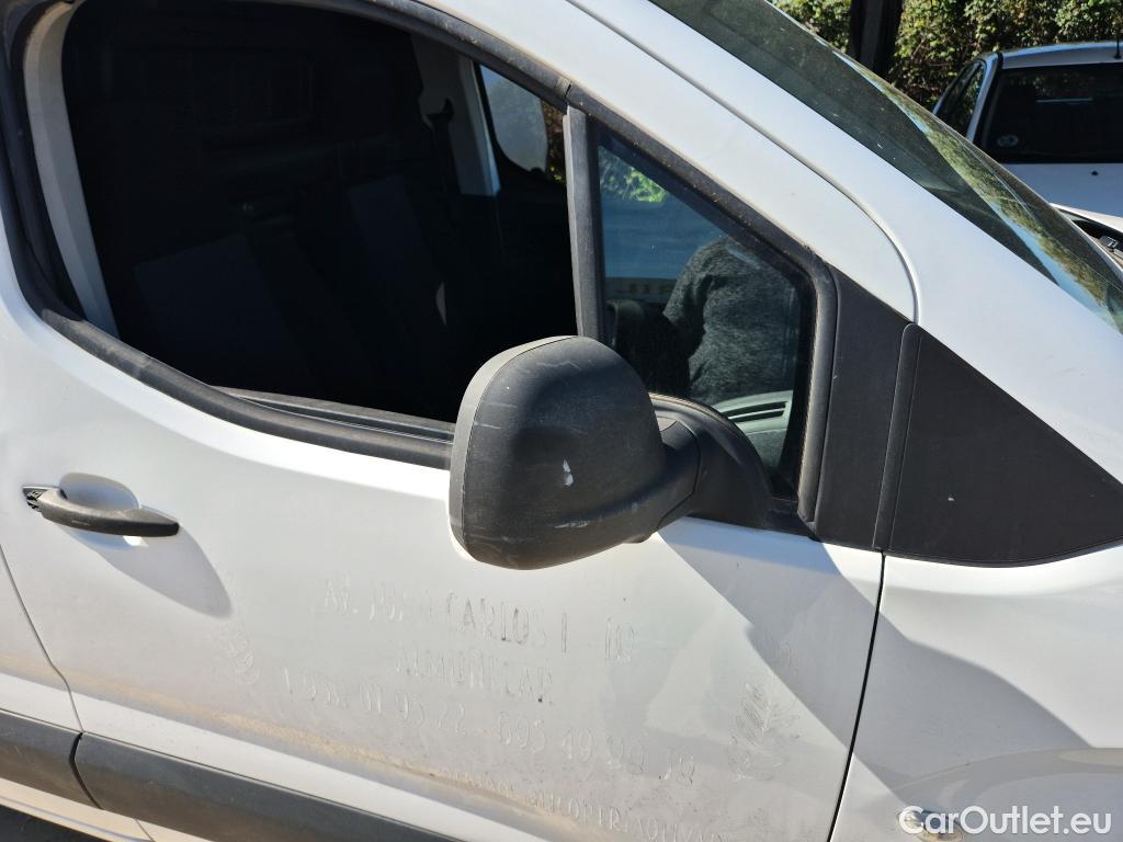  Opel  Combo OPEL  / 2018 / 4P / furgón derivado de turismo 1.6TD S/S 74kW(100CV) Express XL H1 1000 #47