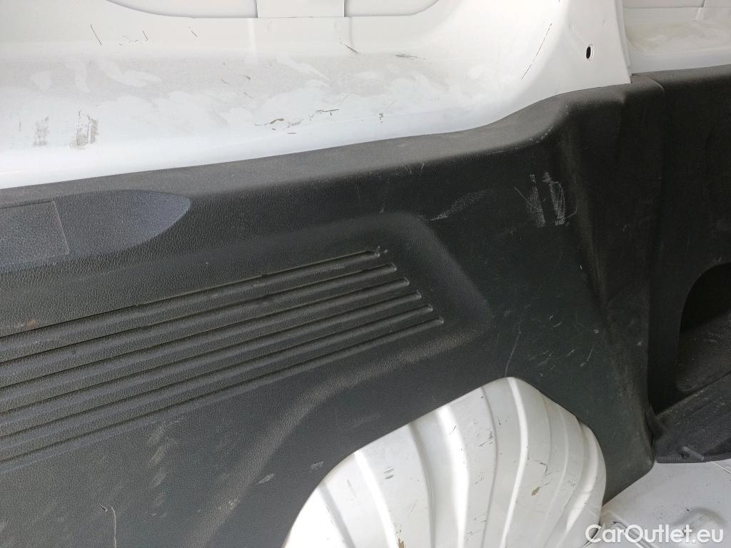  Opel  Combo OPEL  / 2018 / 3P / furgón derivado de turismo 1.5 TD 75kW (100CV) Express L H1 650kg (AC) #24