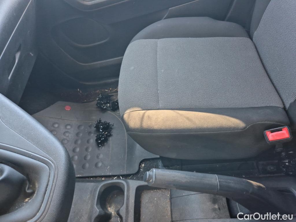  Opel  Combo OPEL  / 2018 / 4P / furgón derivado de turismo 1.6TD S/S 74kW(100CV) Express XL H1 1000 #52