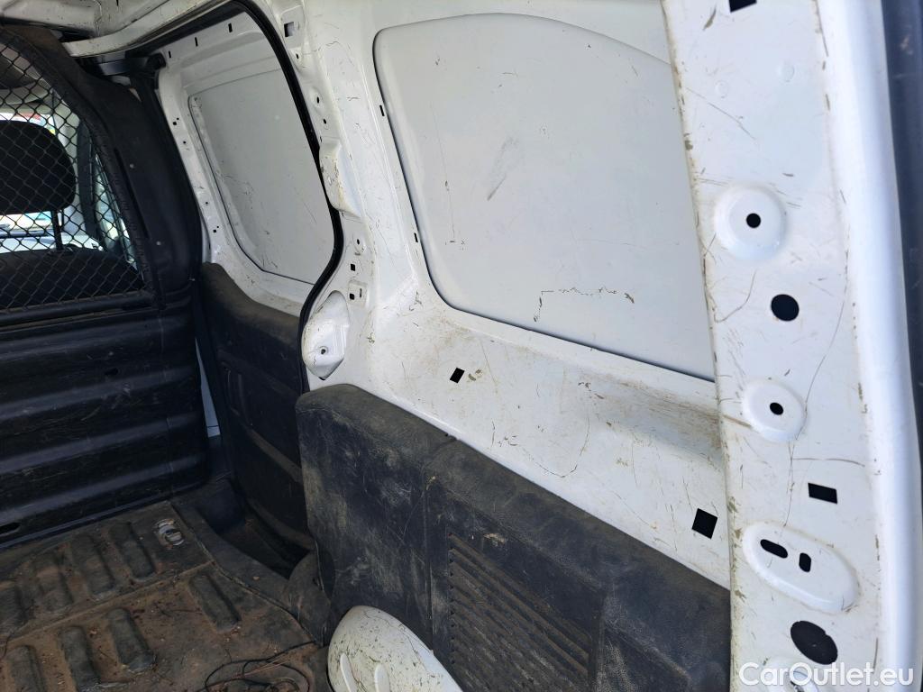  Citroen  Berlingo CITROEN  / 2015 / 3P / furgón derivado de turismo BlueHDI 74KW (100CV) (AC) #6