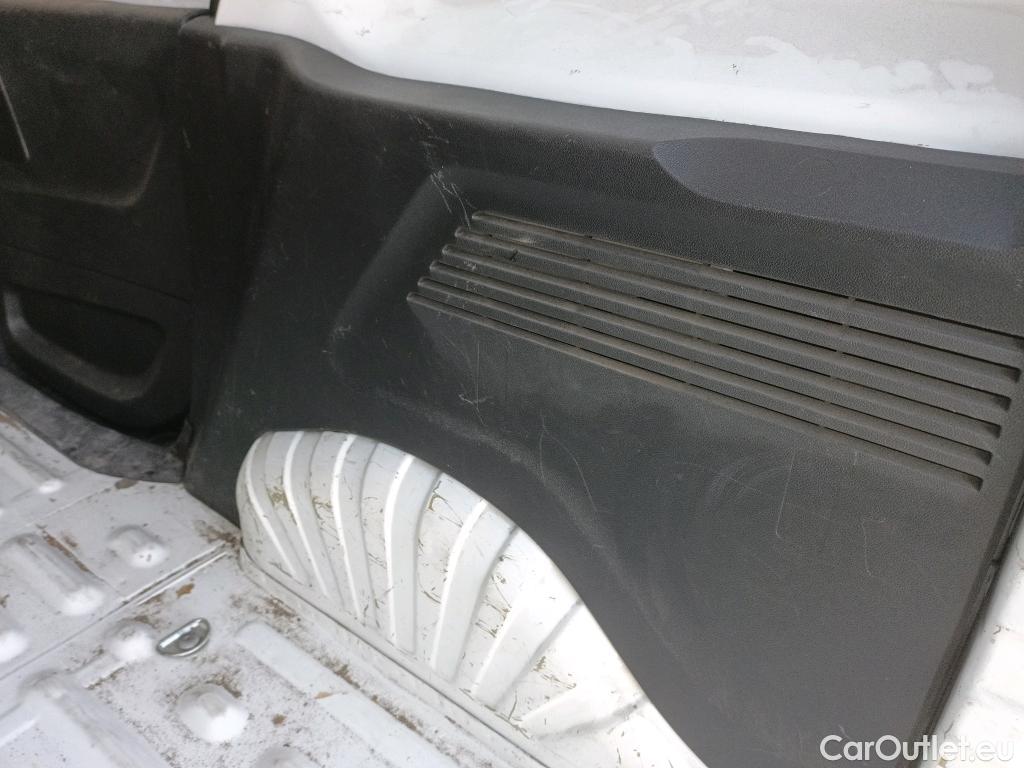  Opel  Combo OPEL  / 2018 / 3P / furgón derivado de turismo 1.5 TD 75kW (100CV) Express L H1 650kg (AC) #21