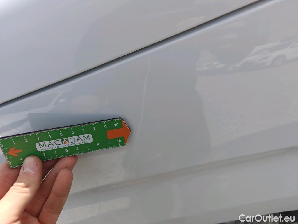  Opel  Combo OPEL  Life / 2018 / 4P / combi 1.5 TD 75kW Business Edition L1 N1 #70