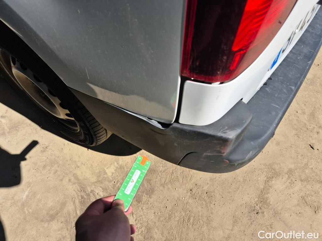  Opel  Combo OPEL  / 2018 / 4P / furgón derivado de turismo 1.6TD S/S 74kW(100CV) Express XL H1 1000 #15