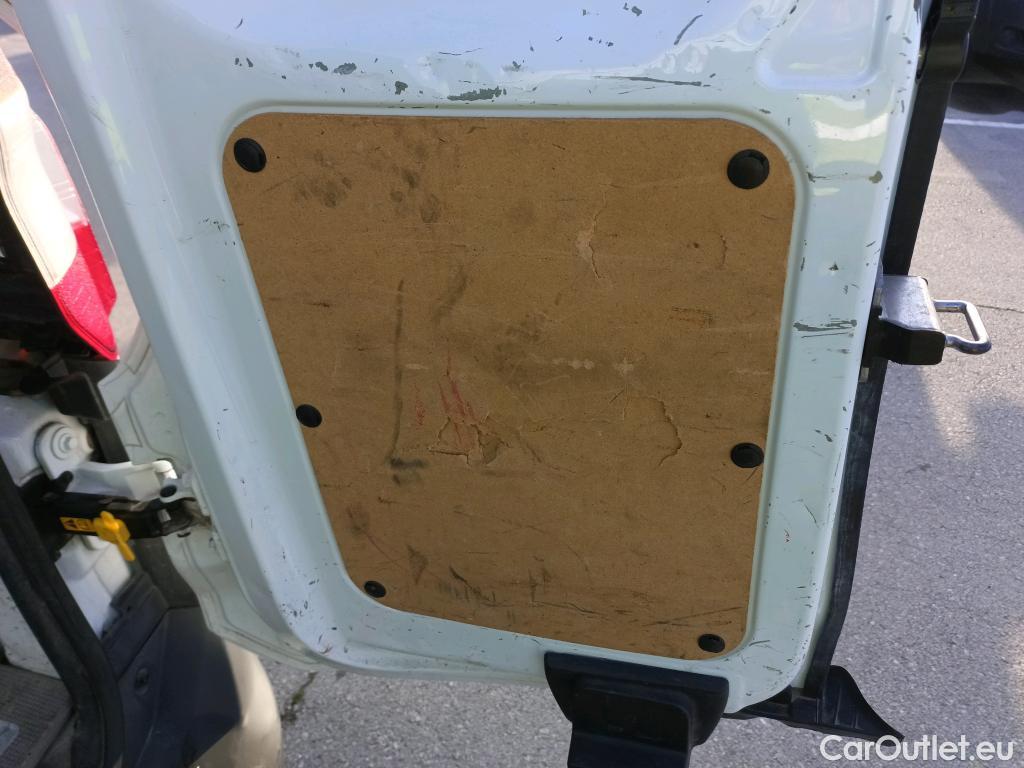  Ford  Transit FORD  Courier/2014/4P/furgón der.turis Van 1.5 TDCi 56kW Trend #27