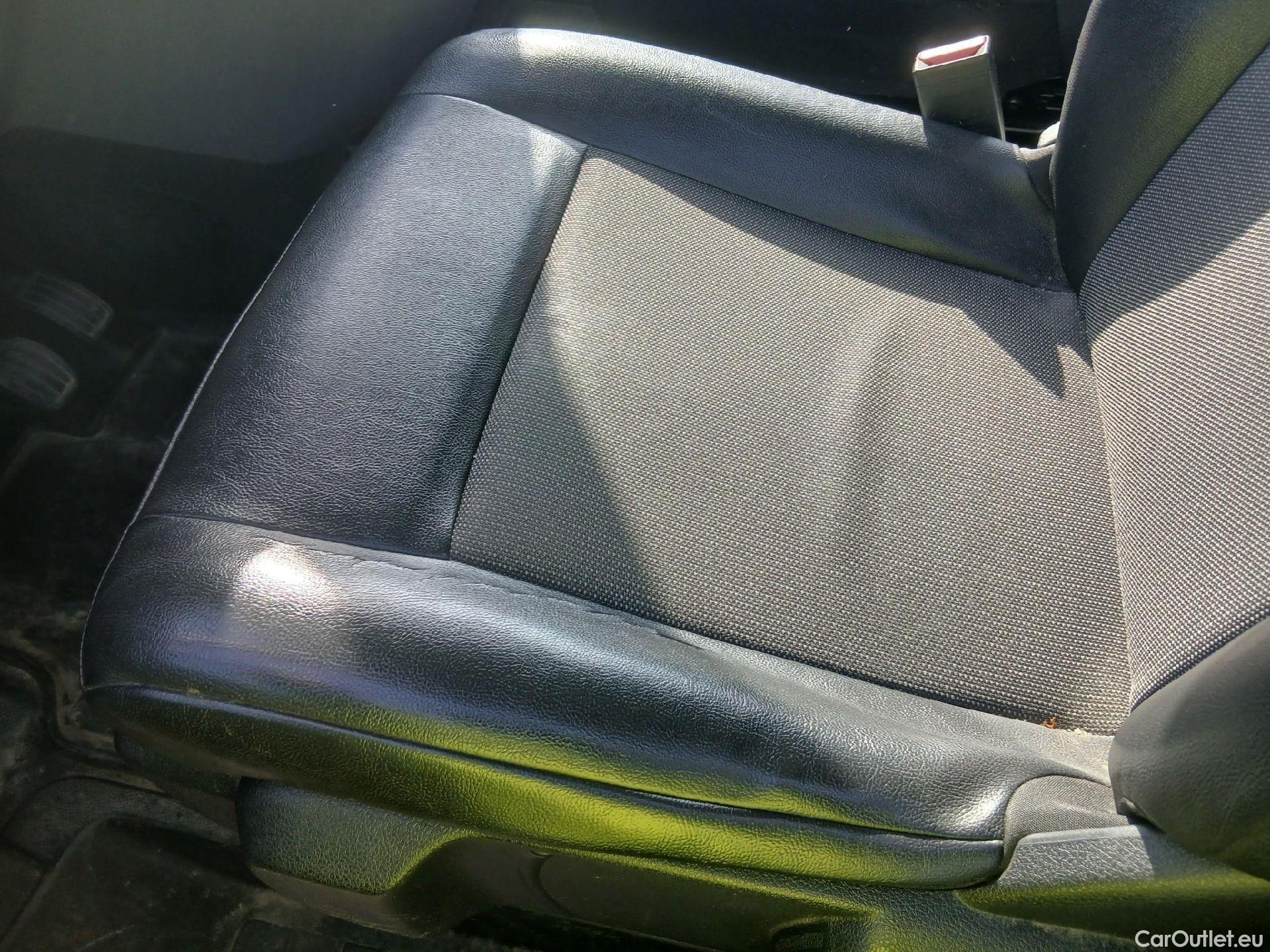  Opel  Vivaro OPEL  / 2019 / 4P / furgón 1.5 Diésel 74kW(100CV)M Std Exp #2