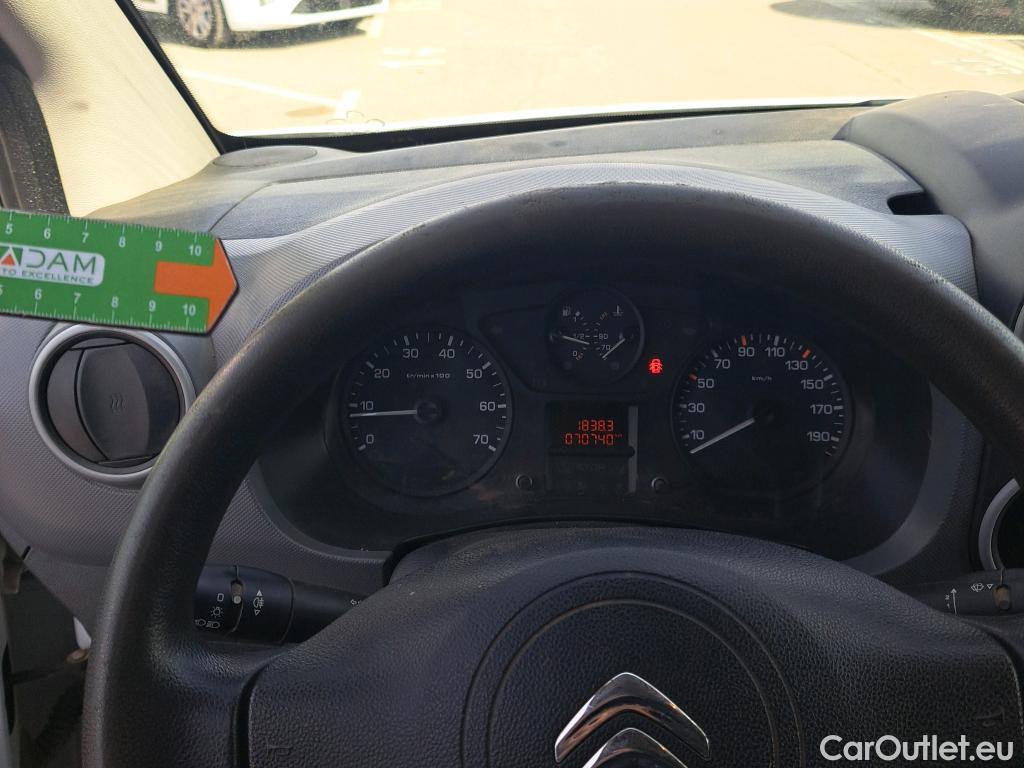  Citroen  Berlingo CITROEN  / 2015 / 3P / furgón derivado de turismo BlueHDI 74KW (100CV) (AC) #62
