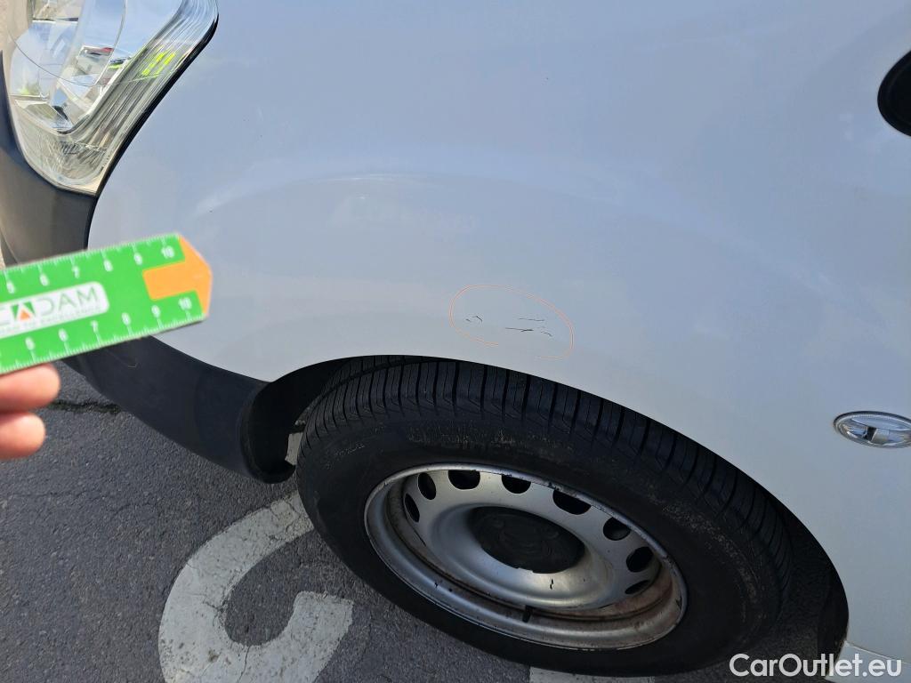  Citroen  Berlingo CITROEN  / 2015 / 3P / furgón derivado de turismo BlueHDI 74KW (100CV) (AC) #50