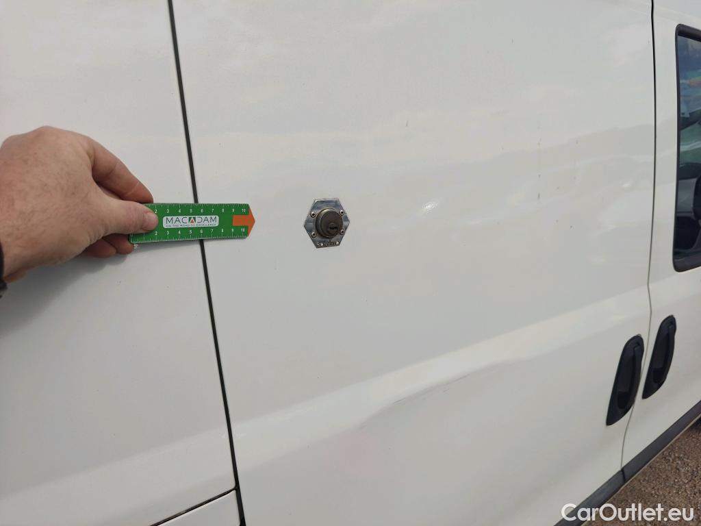  Opel  Combo OPEL  / 2012 / 3P / furgón derivado de turismo Cargo 1.3 CDTI 70kW (95CV) L1 H1 #39