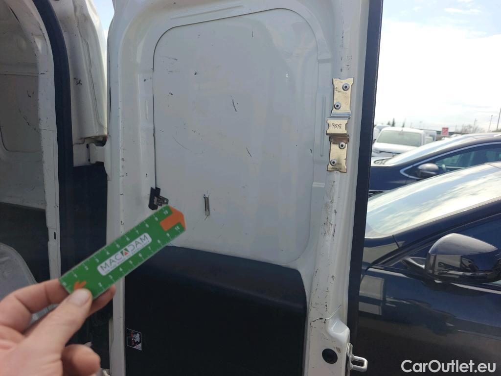  Opel  Combo OPEL  / 2012 / 3P / furgón derivado de turismo Cargo 1.3 CDTI 70kW (95CV) L1 H1 #19