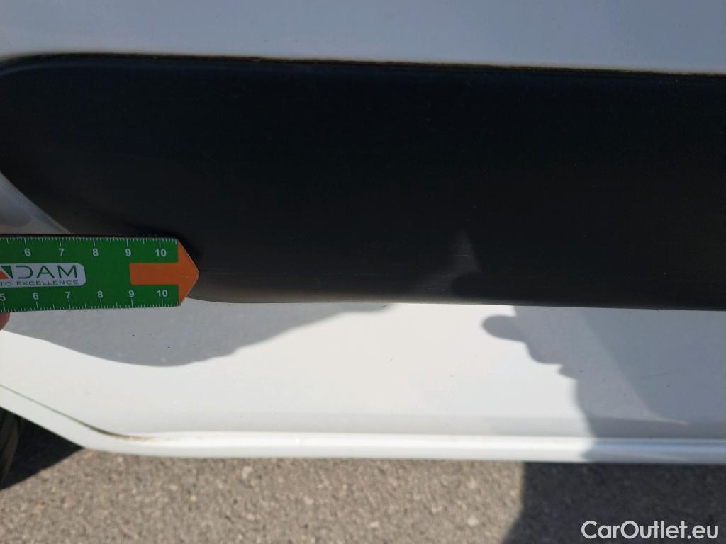  Citroen  Berlingo CITROEN  / 2015 / 3P / furgón derivado de turismo BlueHDI 74KW (100CV) (AC) #70