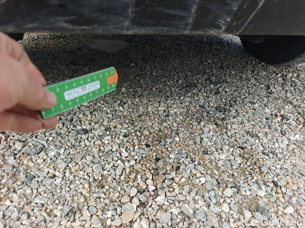  Opel  Vivaro OPEL  / 2019 / 4P / furgón 1.5 Diésel 74kW (100CV) M Std Express (CX) #64