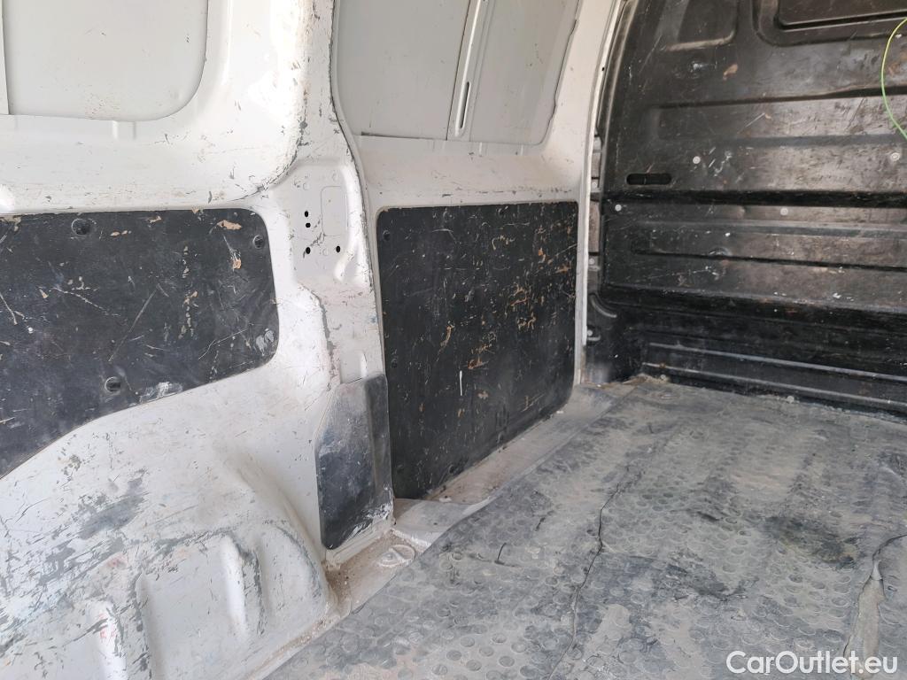  Peugeot  Expert PEUGEOT  Furgón Pro 2.0 BlueHDi 120 S&S Standard (CX) #26