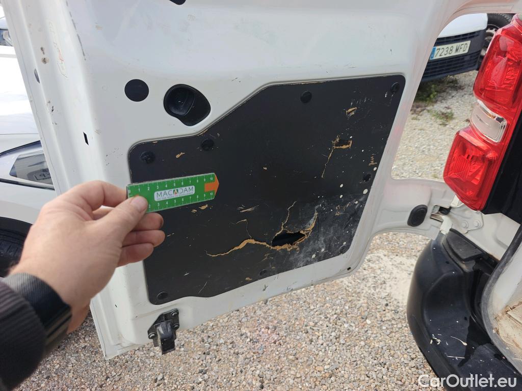  Opel  Vivaro OPEL  / 2019 / 4P / furgón 1.5 Diésel 74kW (100CV) M Std Express (CX) #22