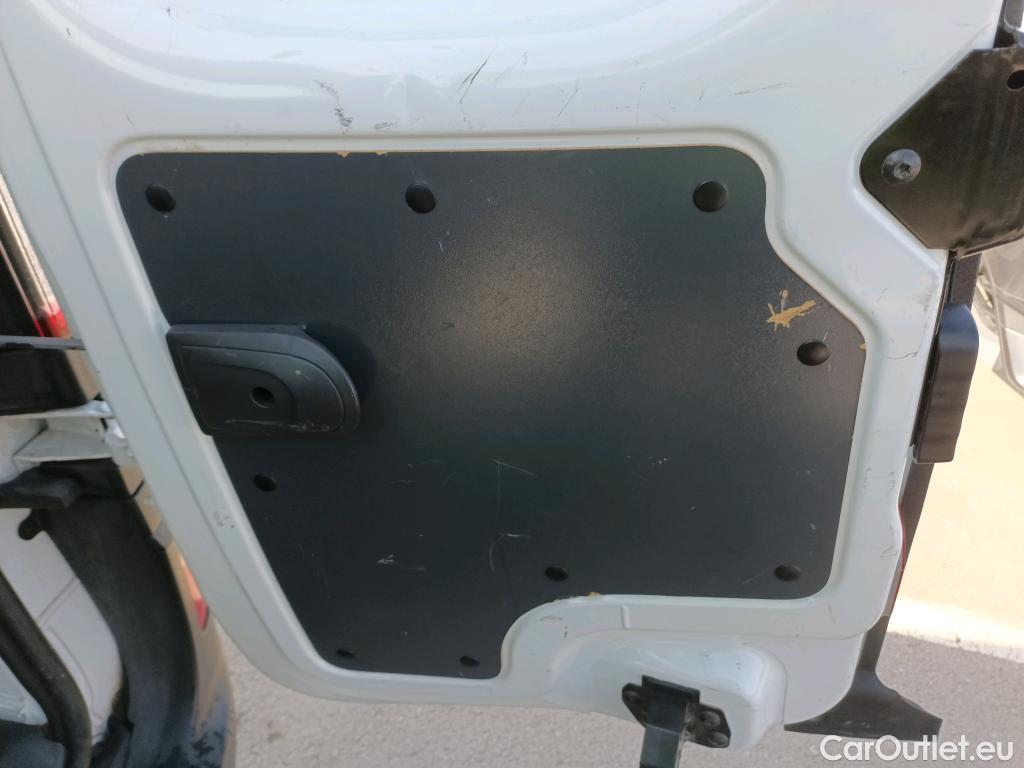  Renault  Kangoo RENAULT  Combi / 2013 / 4P / combi Profesional N1 Energy dCi 66kW (90CV) #25