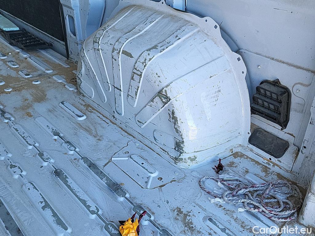  Peugeot  Boxer  Furgón Techo Elevado 335 L2H2 BlueHDi 140 Stop&Start HDi 140CV MT6 E6d #8