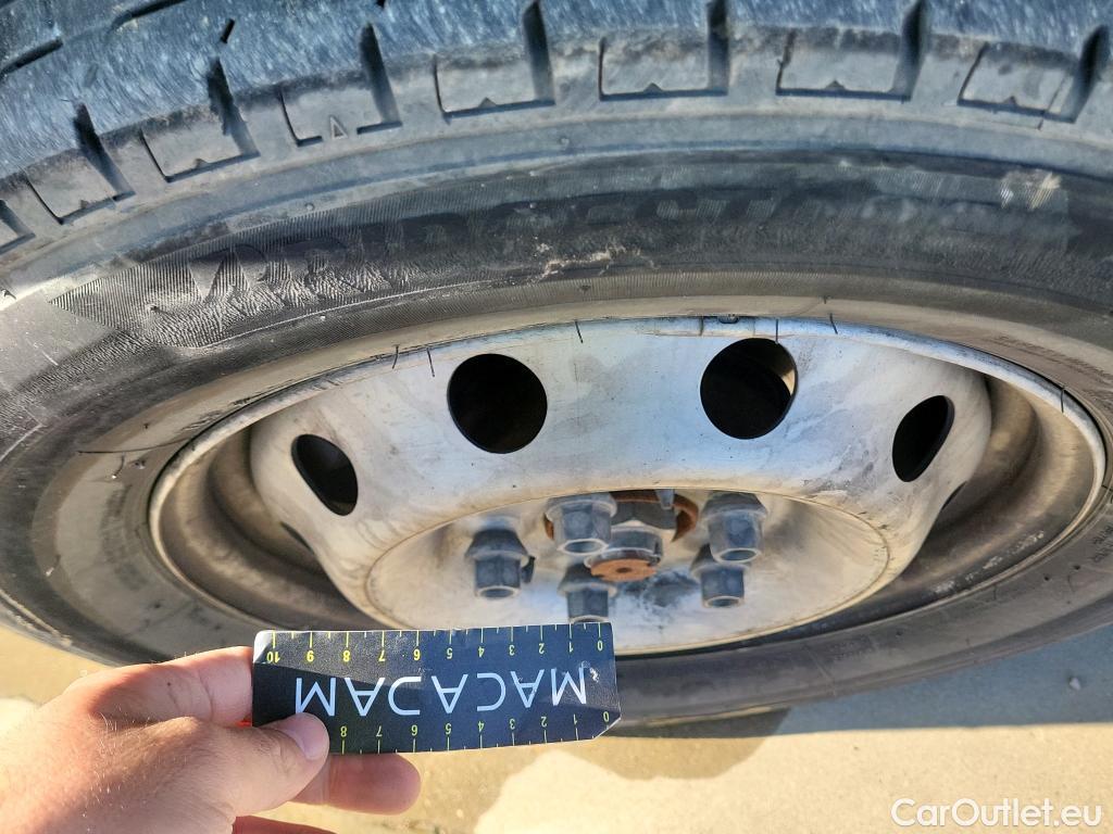  Peugeot  Boxer  Furgón Techo Elevado 335 L2H2 BlueHDi 140 Stop&Start HDi 140CV MT6 E6d #36