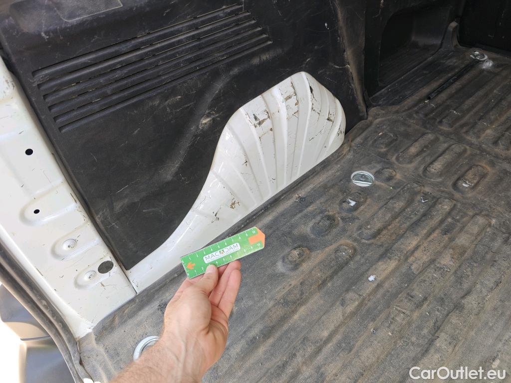  Peugeot  Partner PEUGEOT  / 2018 / 3P / furgón derivado de turismo Pro Standard 600kg BlueHDi 73kW (AC) #32