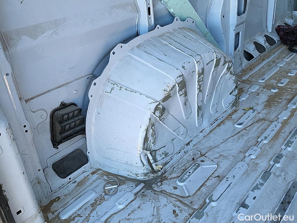  Peugeot  Boxer  Furgón Techo Elevado 335 L2H2 BlueHDi 140 Stop&Start HDi 140CV MT6 E6d #7