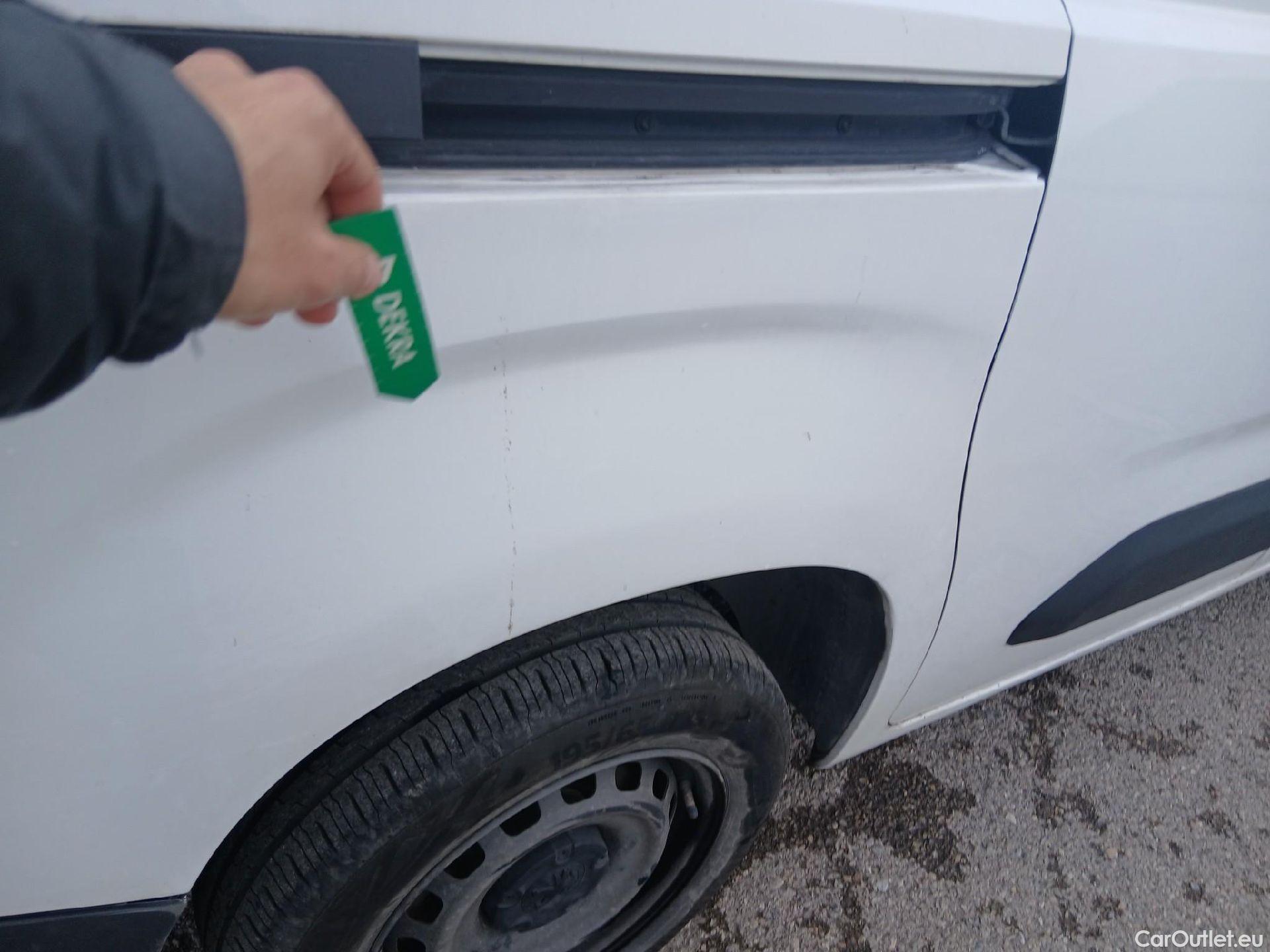  Peugeot  Partner PEUGEOT  / 2018 / 3P / furgón derivado de turismo Pro Standard 600kg BlueHDi 73kW (AC) #20