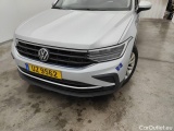  Volkswagen  Tiguan VOLKSWAGEN  DIESEL - 2021 2.0 TDI 150 SCR Life BMT DSG 5d #34