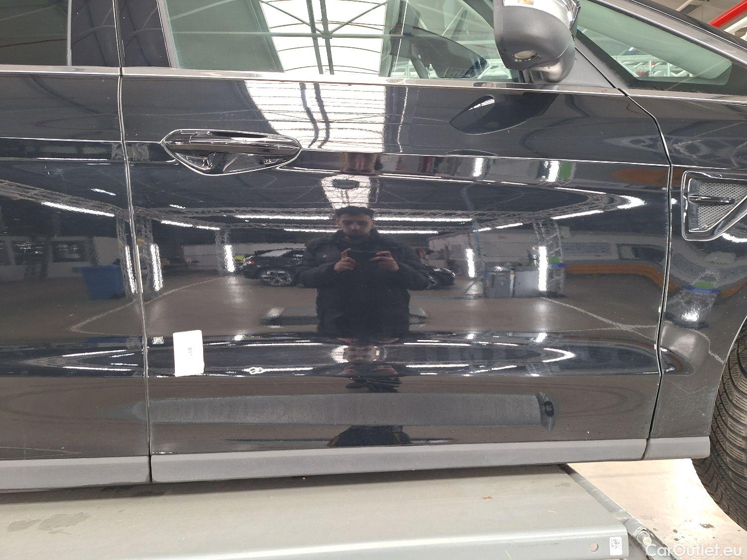  Ford  S-Max Ford,  '15, Ford  1.5i EcoBoost 121kW S/S Titanium 5d #21