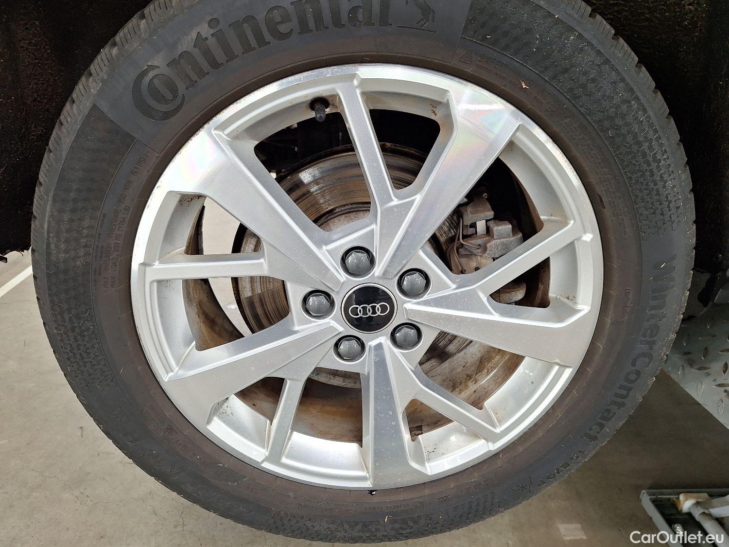  Audi  Q3 Audi,  SB '19 PHEV, Audi  Sportback 45 TFSI e S tronic 5d #12