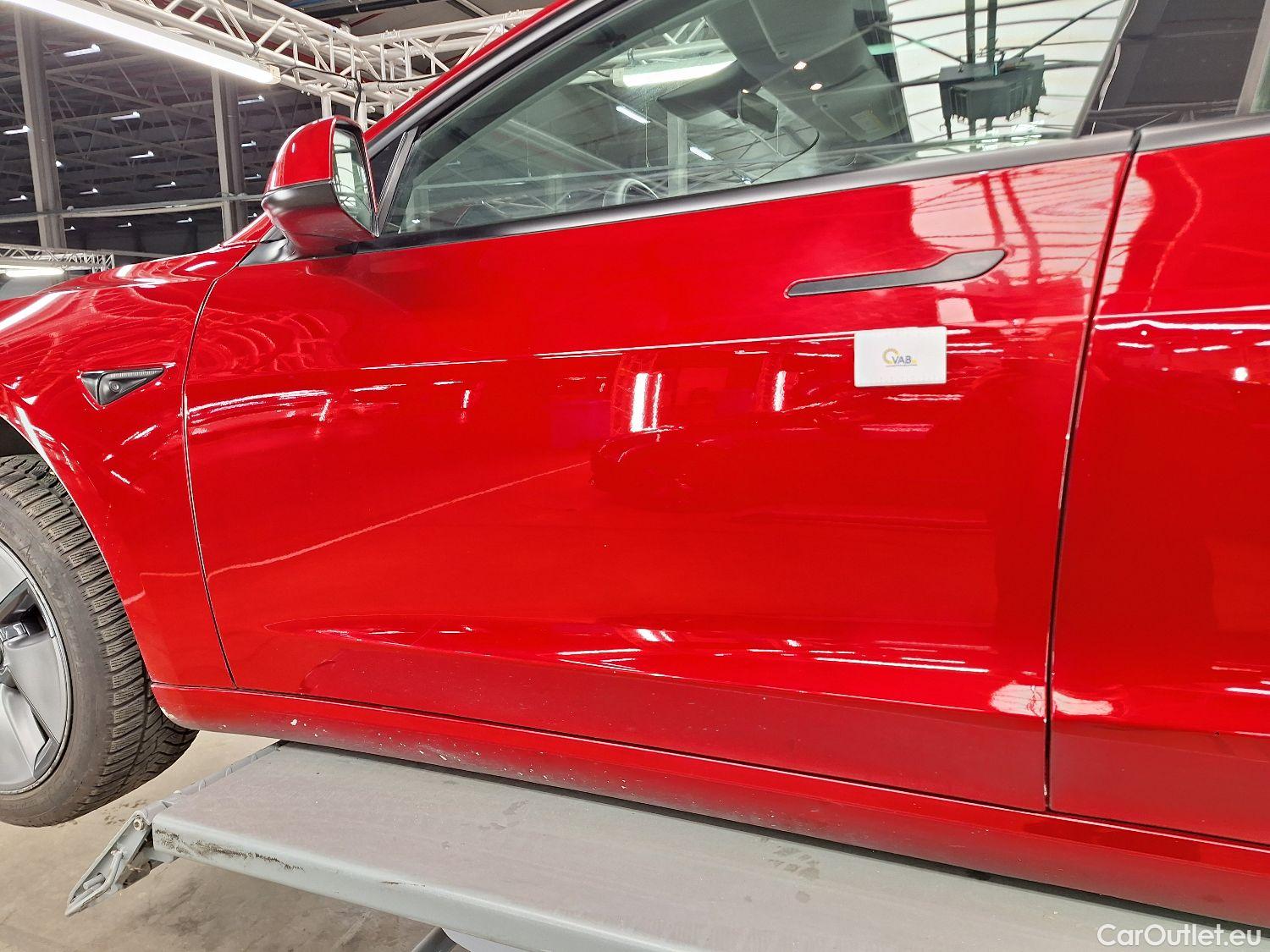  Tesla  Model 3 Tesla,  '18 BEV, Tesla  Long-Range Dual Motor AWD 4d #47