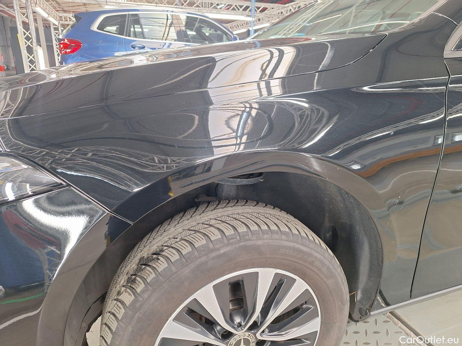  Mercedes  A-Klasse Mercedes, A-Class Berline '18, Mercedes-Benz  Limousine A 180d Business S #39