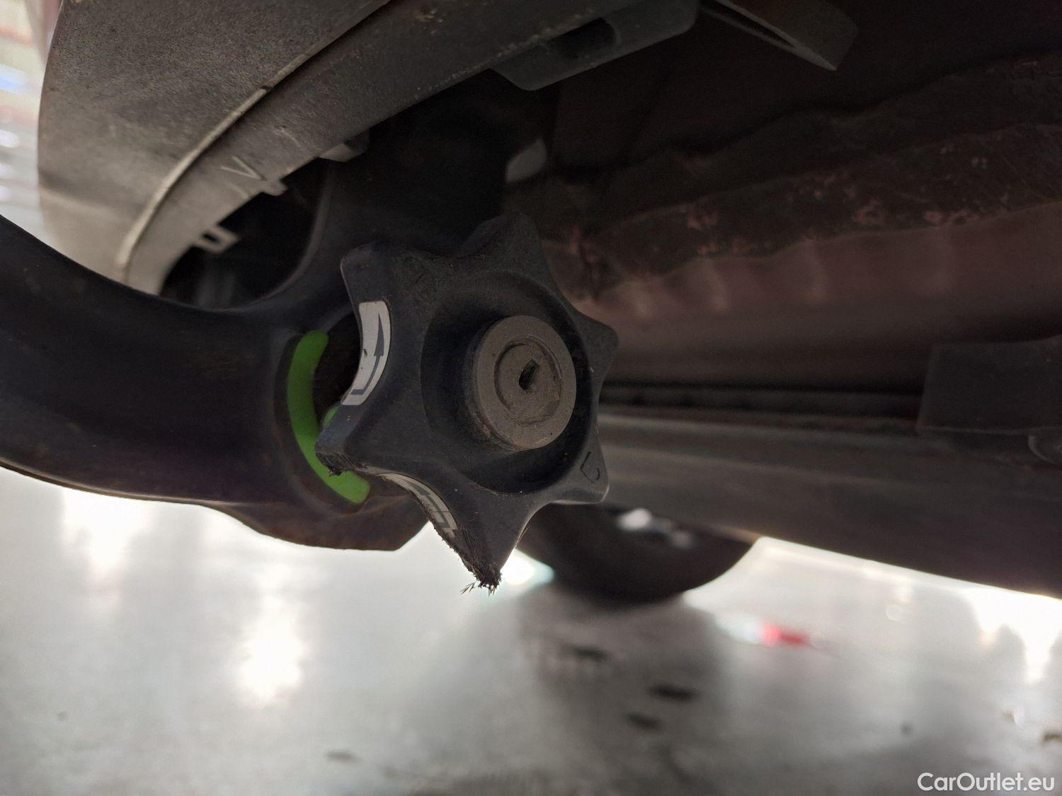  Tesla  Model 3 Tesla,  '18 BEV, Tesla  Long-Range Dual Motor AWD 4d #4