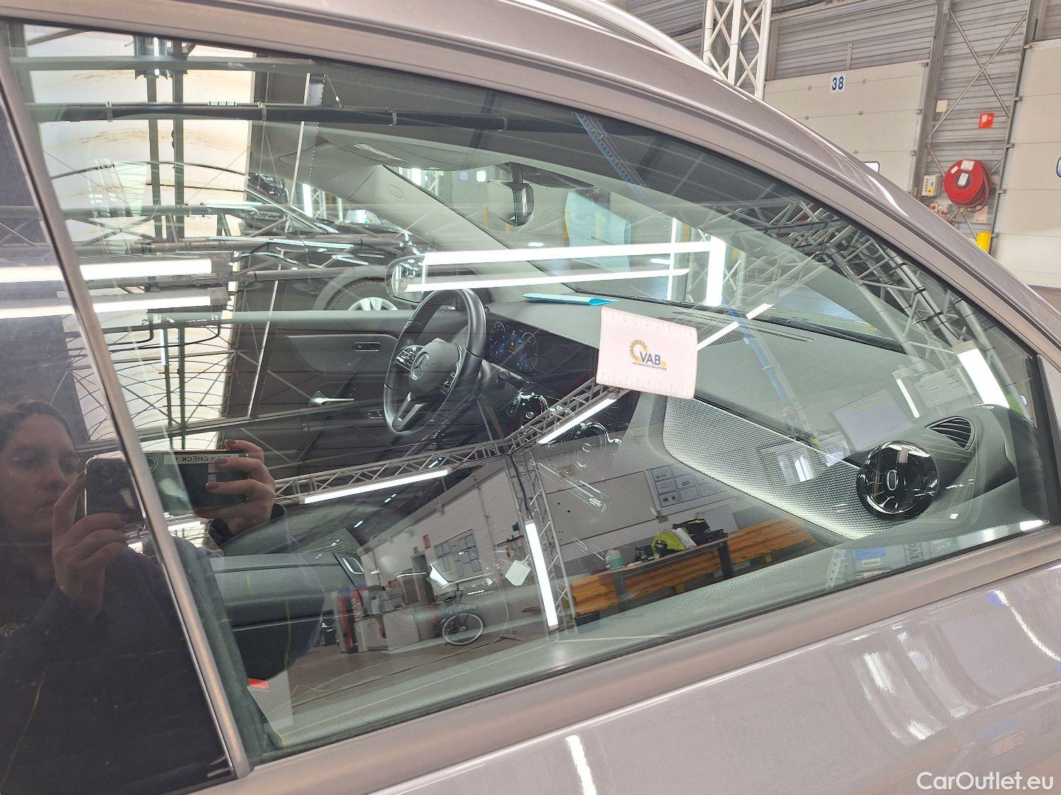  Mercedes  GLA Mercedes,  '20, Mercedes-Benz   200 d Business Solution 5d #23