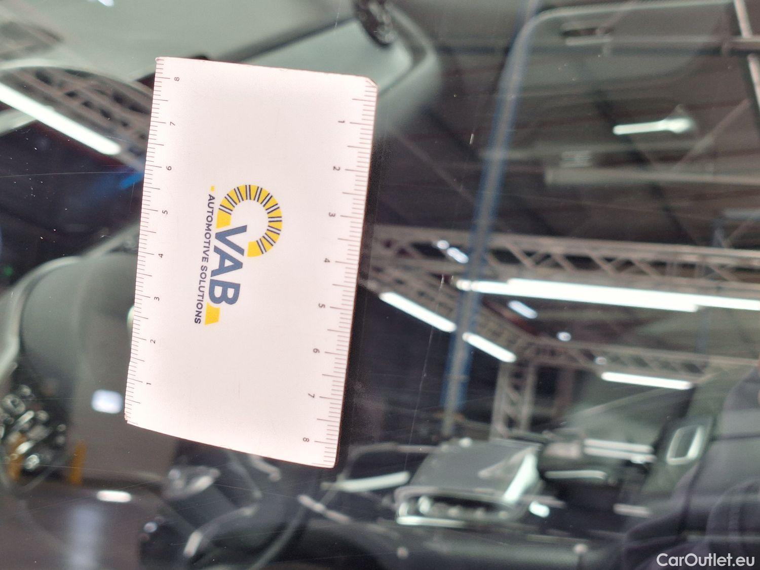  Mercedes  GLA Mercedes,  '20, Mercedes-Benz   200 d Business Solution 5d #14