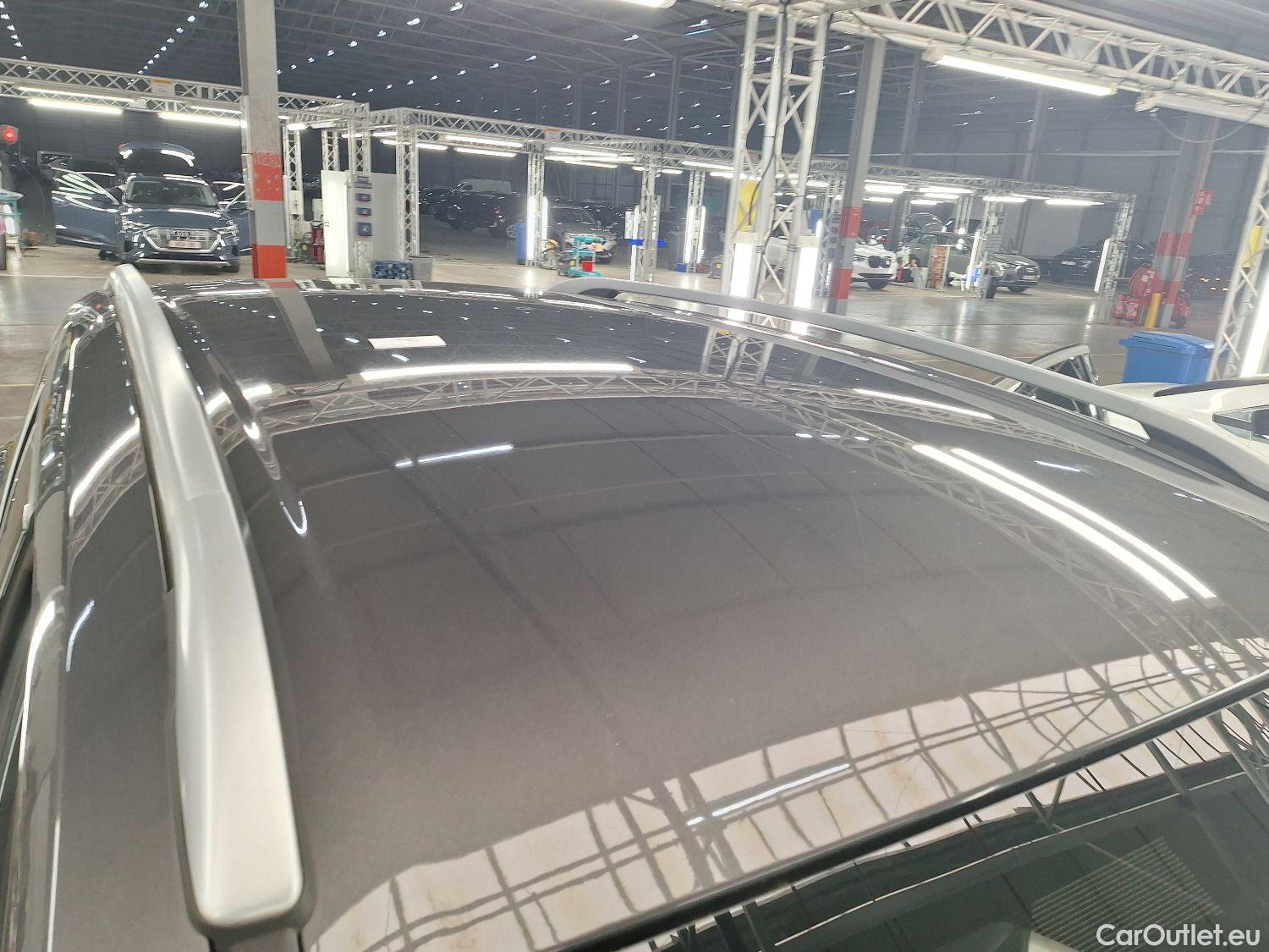  Ford  Kuga Ford,  FL'16, Ford  1.5 TDCi 4x2 88kW Business Class 5d #117