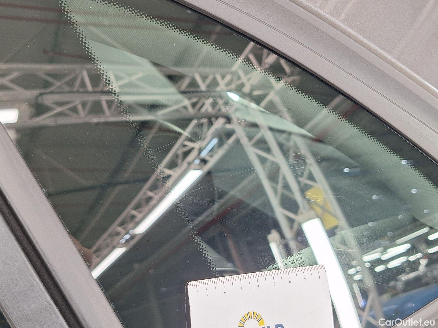  Mercedes  GLA Mercedes,  '20, Mercedes-Benz   200 d Business Solution 5d #39