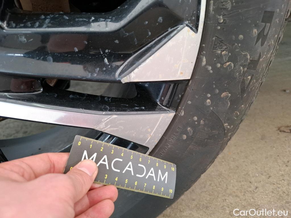  Peugeot  2008  Allure Business 1.5 HDi 130CV BVA8 E6d #20