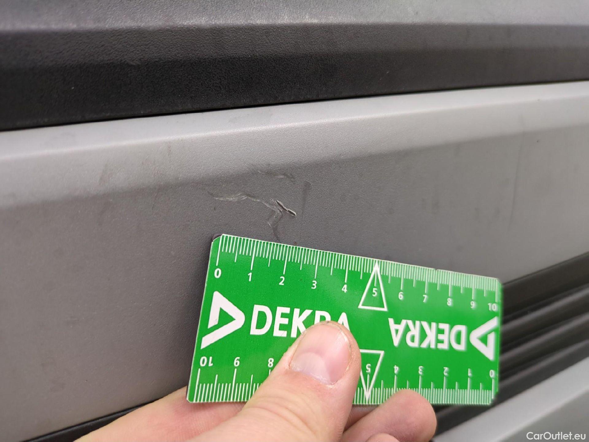  Hyundai  Konna Kona Intuitive Hybrid 2WD 1.6 GDI 140CV BVA6 E6d / Pare-brise HS #20