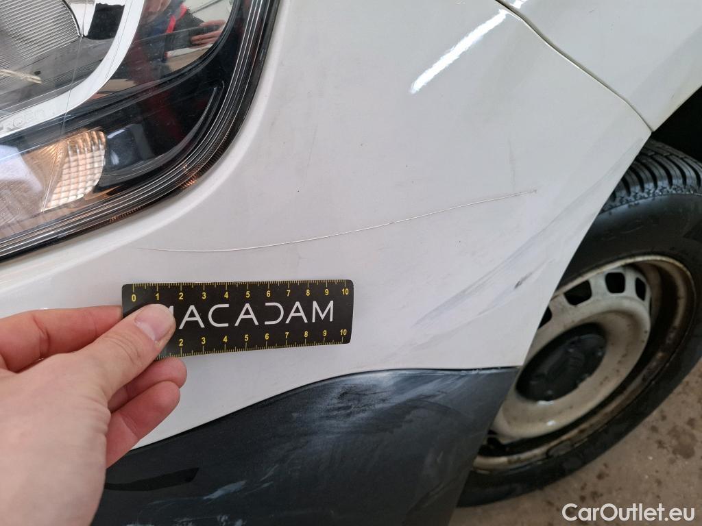  Citroen  Berlingo  Fourgon Club M 650 1.5 BlueHDi 100CV BVM6 E6d #31