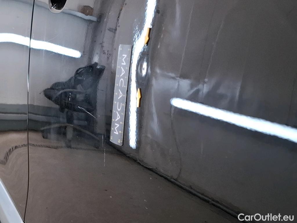  Peugeot  2008  Allure Business 1.5 HDi 130CV BVA8 E6d #30