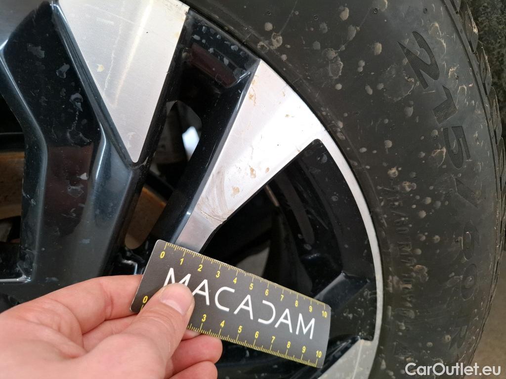  Peugeot  2008  Allure Business 1.5 HDi 130CV BVA8 E6d #22