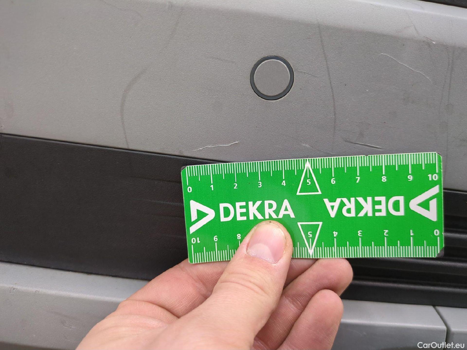  Hyundai  Konna Kona Intuitive Hybrid 2WD 1.6 GDI 140CV BVA6 E6d / Pare-brise HS #18